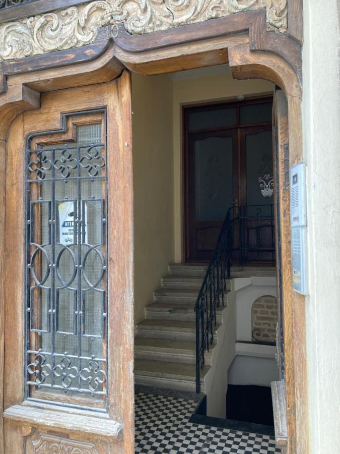 Garsoniera Hotell Constanţa Exteriör bild